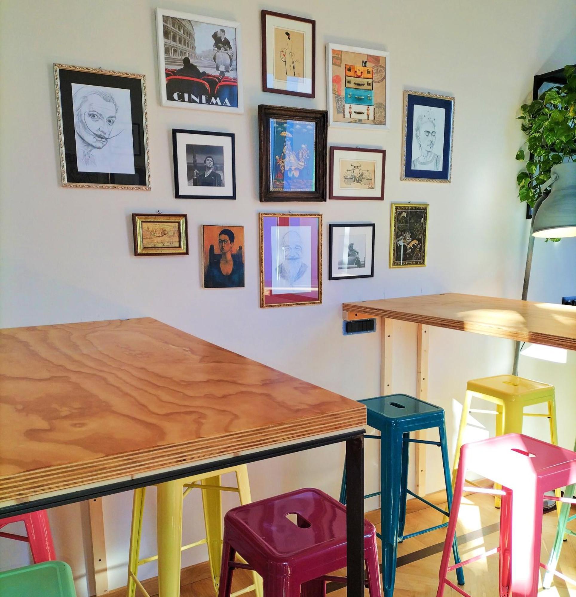 5 Terre Backpackers Hostel *